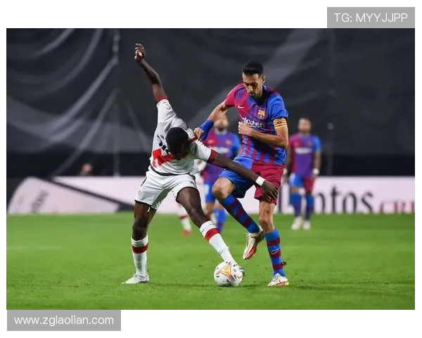 西甲巴萨赛程密集期的阵容轮换及战术布置