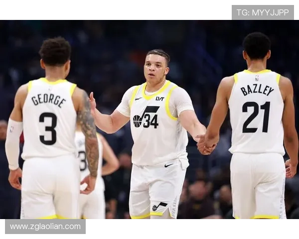 洛夫顿疯狂表现6投5中砍下25分8篮板5助攻罚球20次命中13次