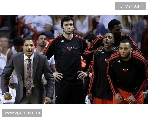 08年NBA选秀大会完整回顾罗斯成状元比斯利榜眼
