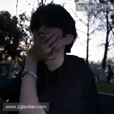 翁纳伶